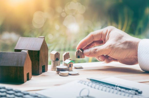 Lợi ích và hạn chế của mua nhà qua môi giới bất động sản