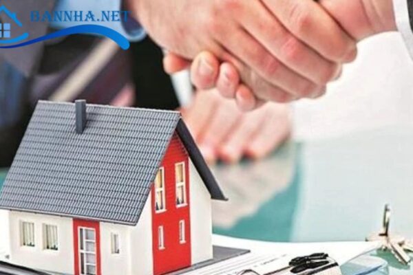 Các điều khoản quan trọng trong hợp đồng môi giới