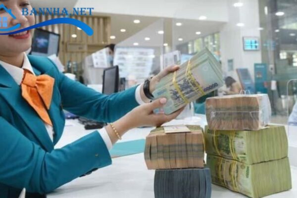 Các yếu tố then chốt tác động đến lãi suất thả nổi vay mua nhà ở Việt Nam