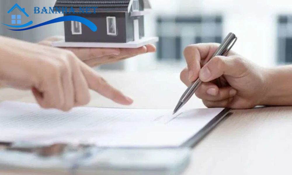 Rủi ro pháp lý thường gặp khi mua bán nhà và 5 bước thẩm định để tránh rủi ro bạn cần biết 2025 8 Tranh chấp hợp đồng