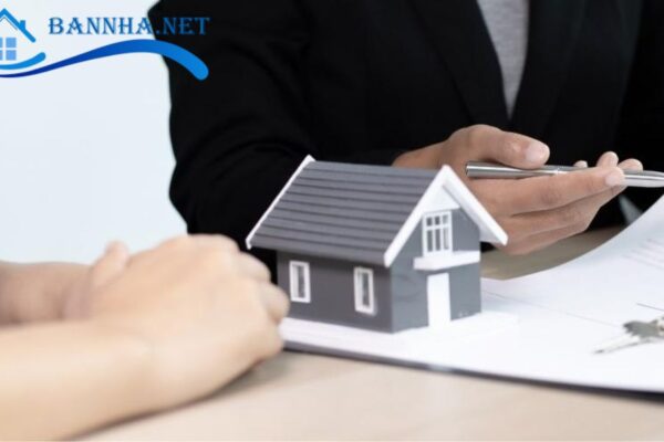 Chi phí môi giới đắt hay đáng giá