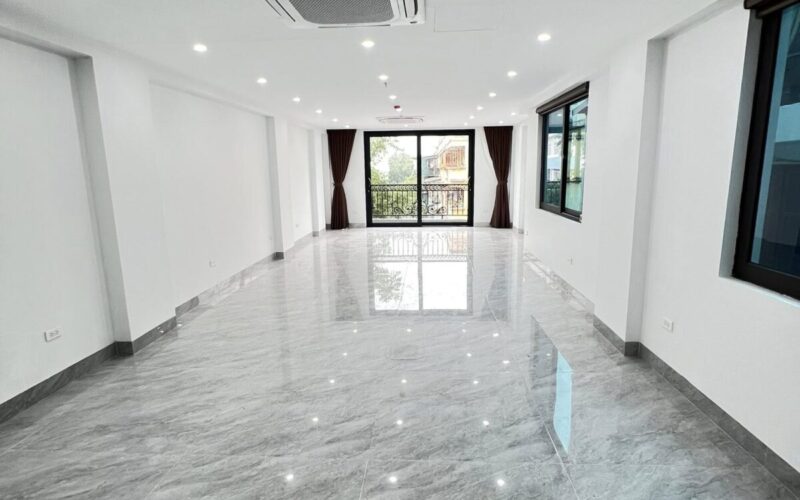 Bannha.net-cho_thue_mat_pho_dang_van_ngu (5)