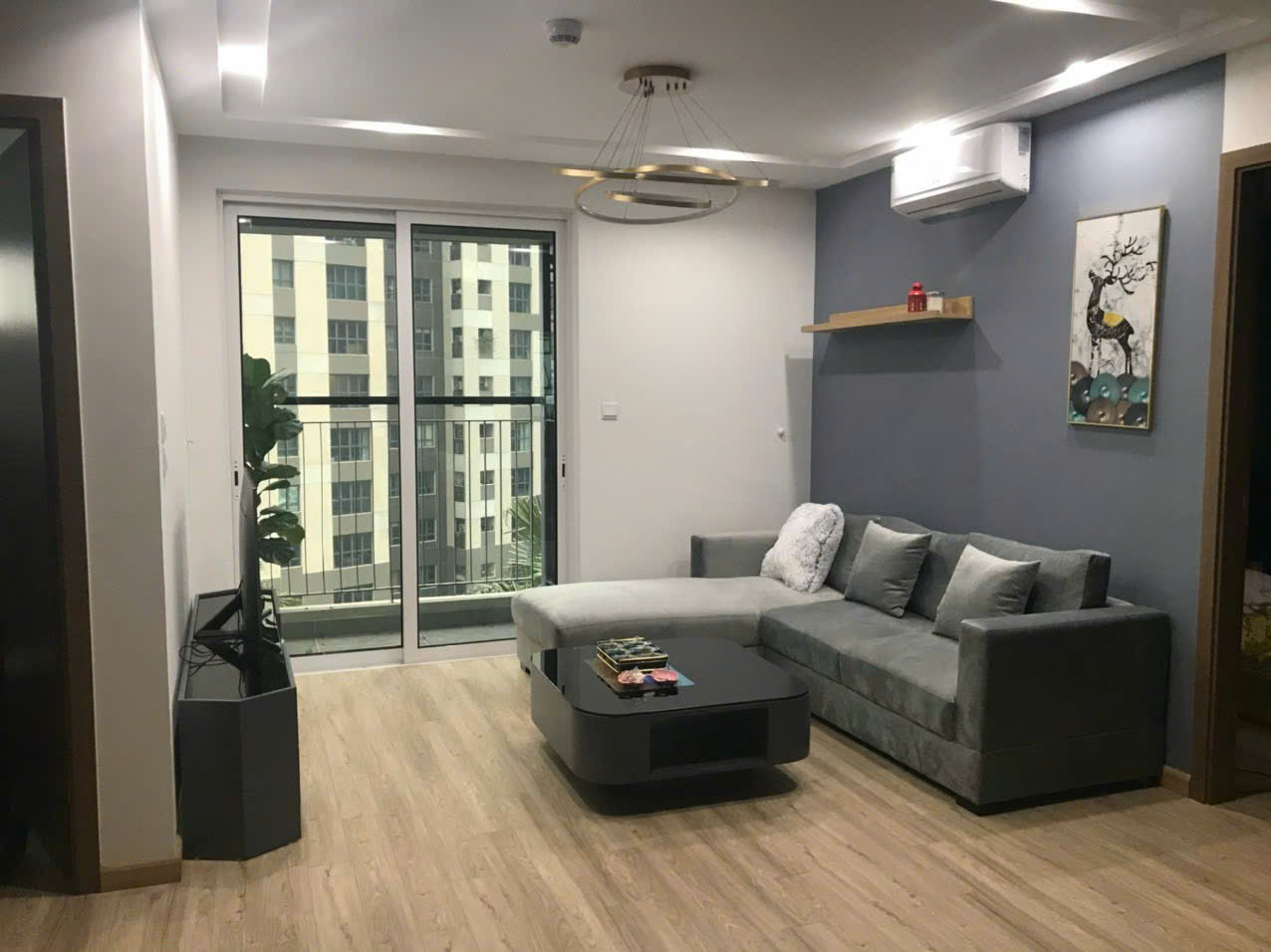 Bán gấp căn 2PN 81m2 Seasons Avenue tòa S2, view bể bơi, full đồ, giá tốt chỉ 6.x tỷ 9 can ho 2 ngu seasons avenue 01 2 6aa7674cd0722